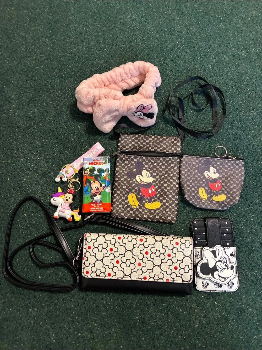Disney Mickey & Minnie 7 pc bundle